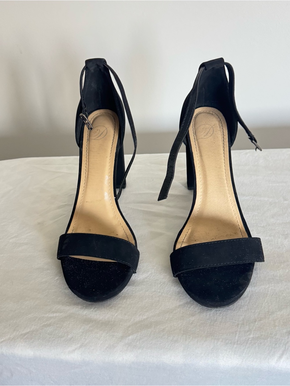 Source Unknown Black Open-Toe Ankle-Strap High Heels